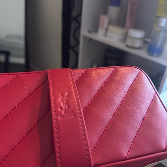 Yves Saint Laurent Quilted Red Leather Cosmetic Case with Gold Hardware - Picture 2 of 9